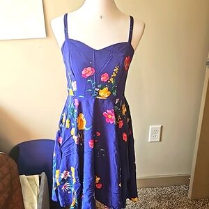 Cleanout Sale!! 🔥🔥 Dropped Prices!🤑Old Navy blue sundress, size M